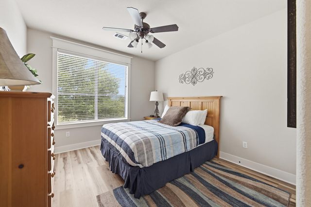 17800 Edgewood WAY 203, Jonestown, TX 78645