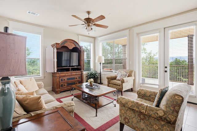 17800 Edgewood WAY 203, Jonestown, TX 78645