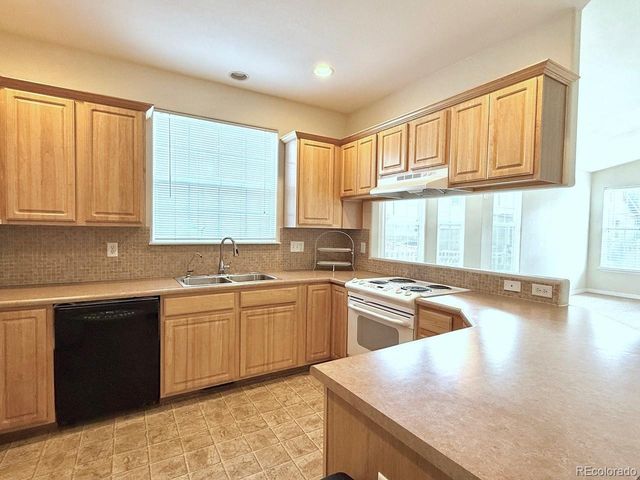 1688 Aquamarine Dr, Brighton, CO 80603