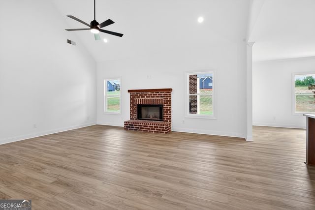 360 Cammie Way, Williamson, GA 30292