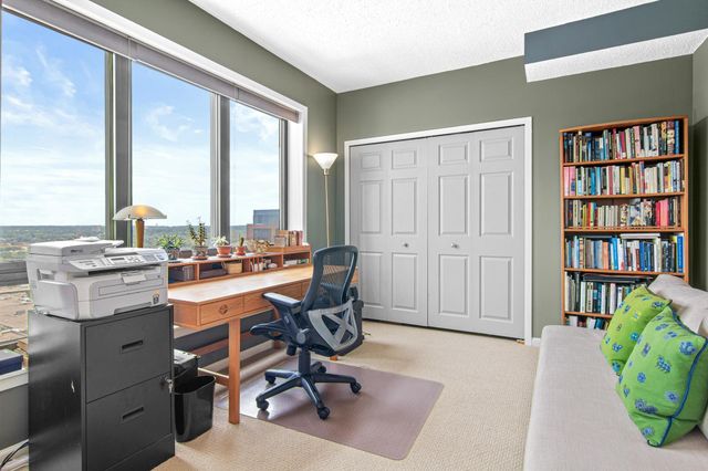 168 6th Street E 3205, Saint Paul, MN 55101