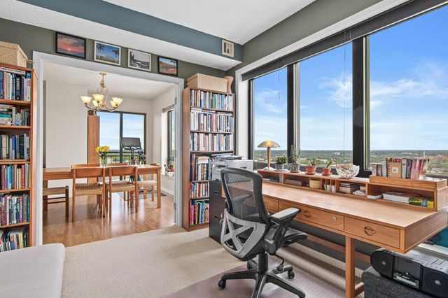 168 6th Street E 3205, Saint Paul, MN 55101