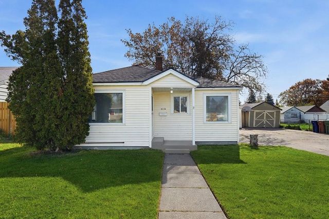 6116 N LINCOLN St, Spokane, WA 99205