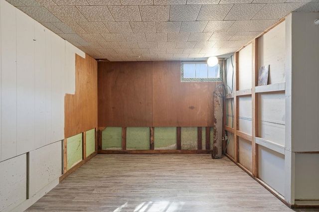 6116 N LINCOLN St, Spokane, WA 99205