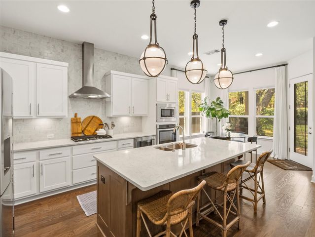 11516 Maggiore DR, Austin, TX 78739