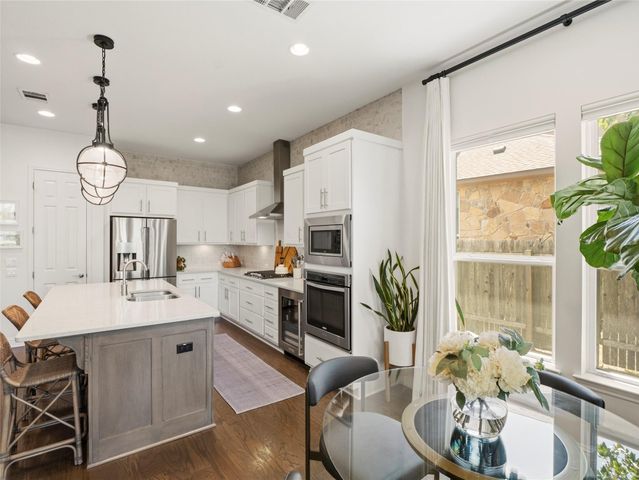 11516 Maggiore DR, Austin, TX 78739