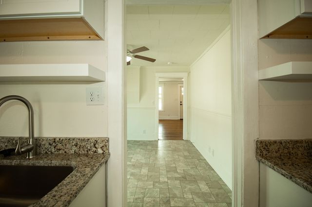 440 Center Ave, Dickson, TN 37055