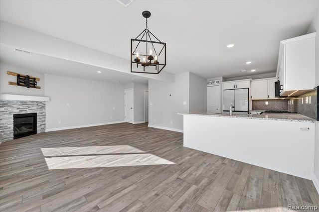 31005 Gregory Street, Grand Blanc, MI 48439