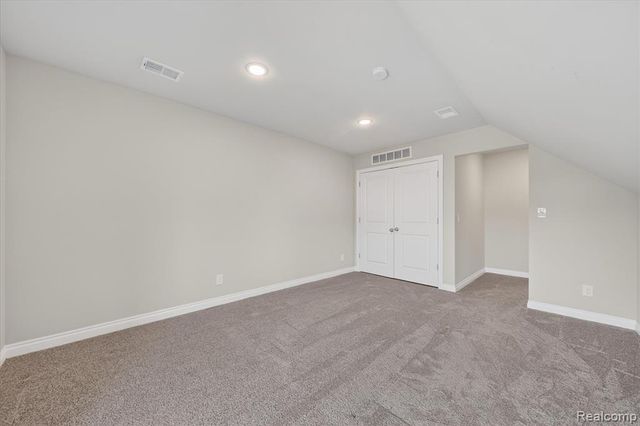 31005 Gregory Street, Grand Blanc, MI 48439