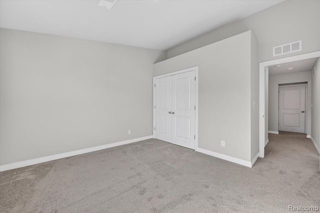 31005 Gregory Street, Grand Blanc, MI 48439