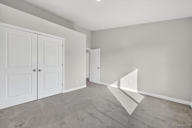 31005 Gregory Street, Grand Blanc, MI 48439