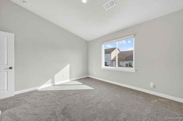 31005 Gregory Street, Grand Blanc, MI 48439