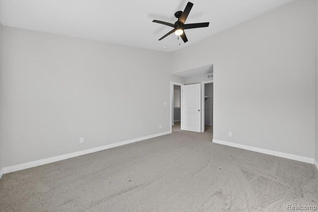 31005 Gregory Street, Grand Blanc, MI 48439