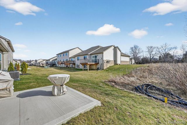 31005 Gregory Street, Grand Blanc, MI 48439