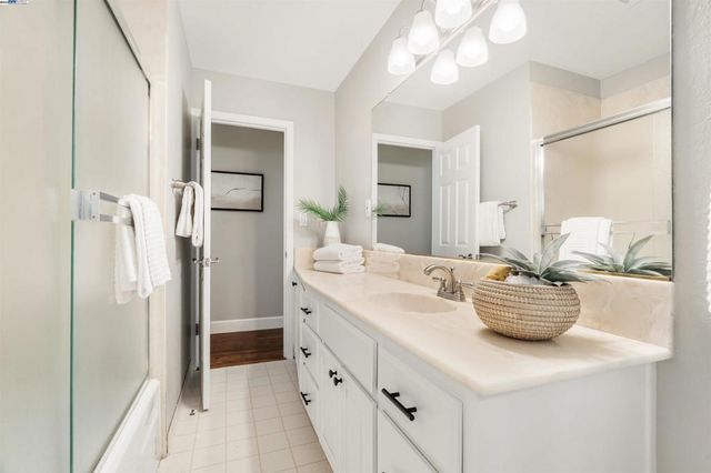 4050 Silver, Pleasanton, CA 94566