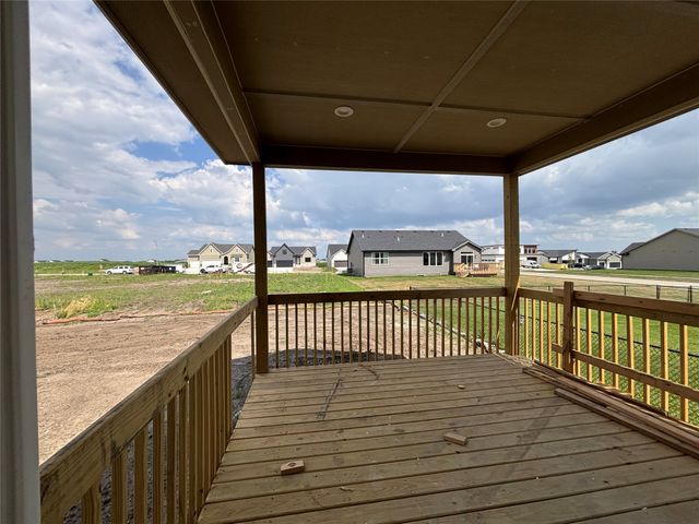 4709 178th Street, Urbandale, IA 50323