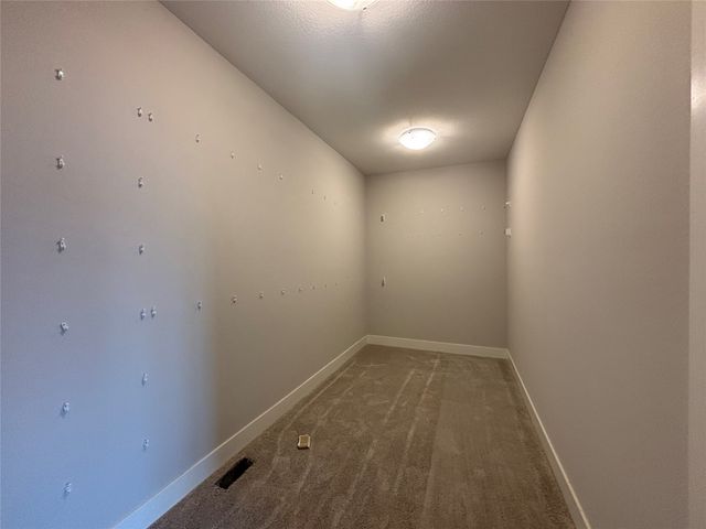 4709 178th Street, Urbandale, IA 50323