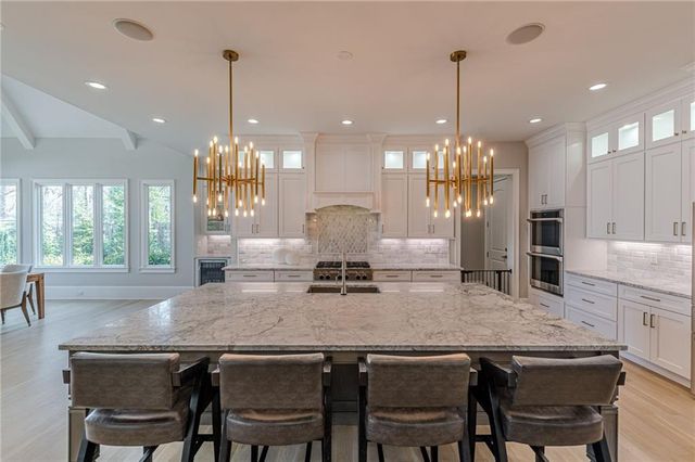 1104 Roxboro NE Drive, Atlanta, GA 30324