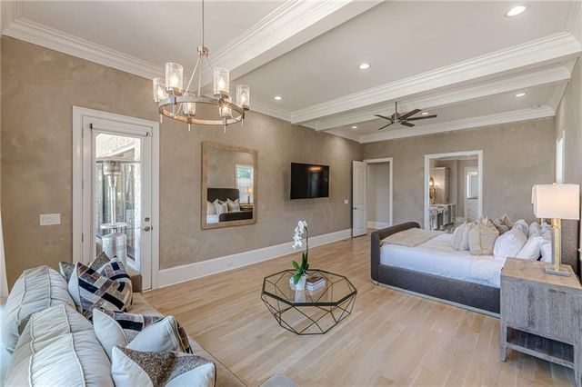 1104 Roxboro NE Drive, Atlanta, GA 30324