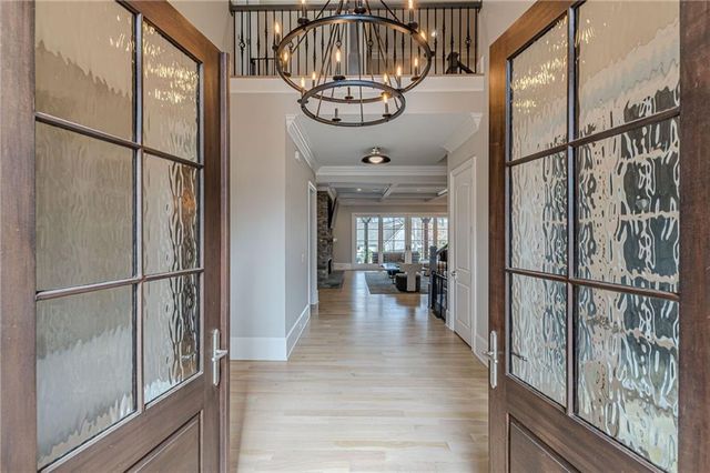 1104 Roxboro NE Drive, Atlanta, GA 30324