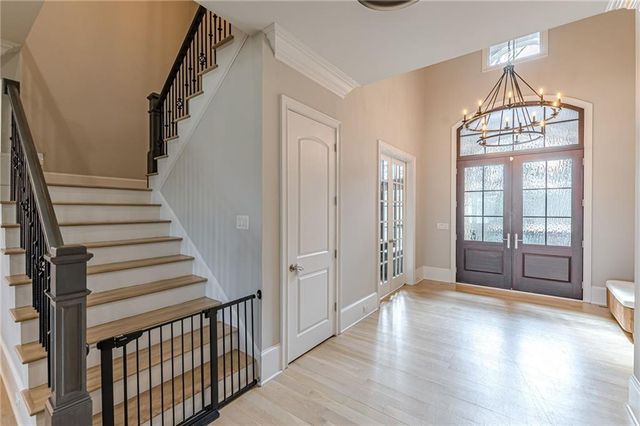 1104 Roxboro NE Drive, Atlanta, GA 30324