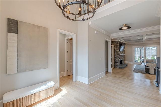 1104 Roxboro NE Drive, Atlanta, GA 30324