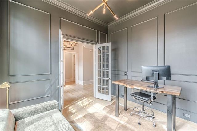 1104 Roxboro NE Drive, Atlanta, GA 30324