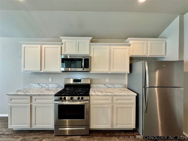 14116 N 74th East Avenue, Collinsville, OK 74021