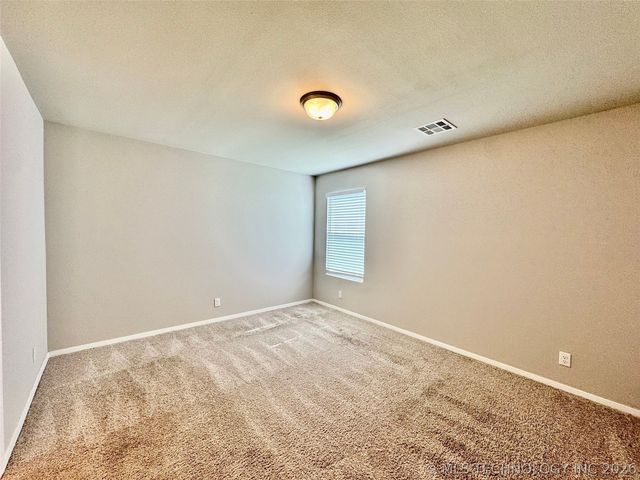 14116 N 74th East Avenue, Collinsville, OK 74021