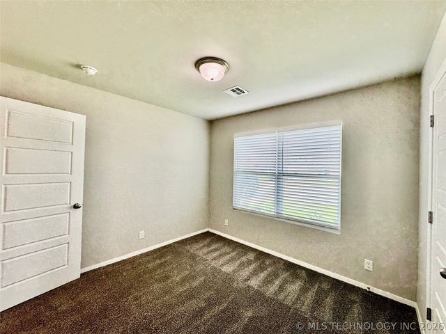 14116 N 74th East Avenue, Collinsville, OK 74021