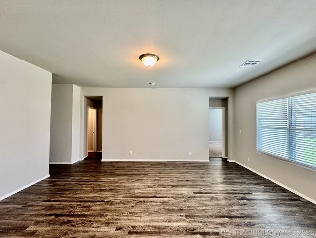 14116 N 74th East Avenue, Collinsville, OK 74021