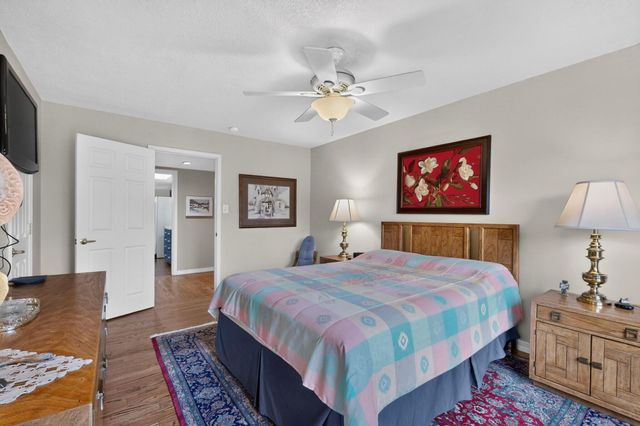 2925 Cutler Avenue NE, Albuquerque, NM 87106