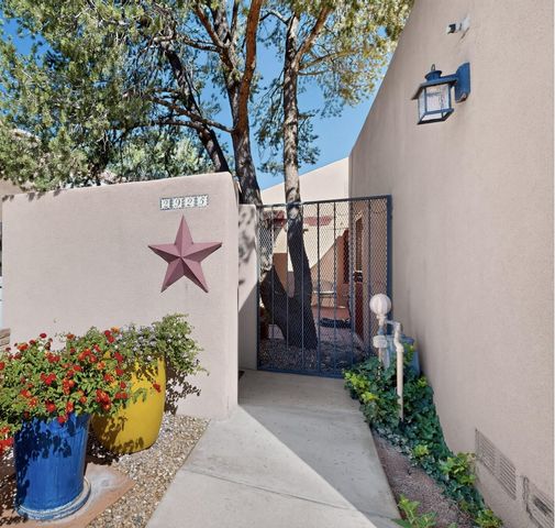 2925 Cutler Avenue NE, Albuquerque, NM 87106