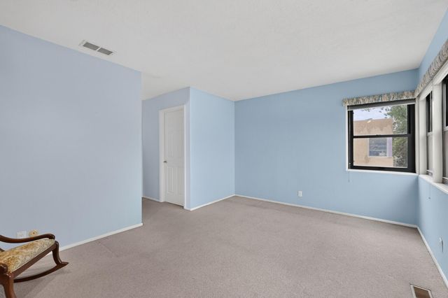 2925 Cutler Avenue NE, Albuquerque, NM 87106