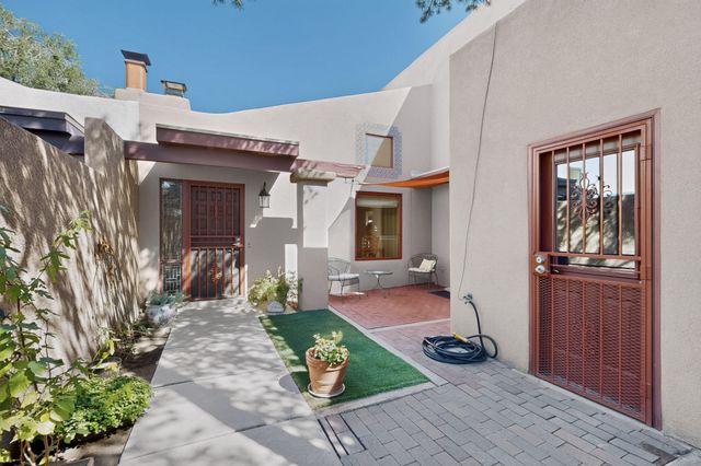 2925 Cutler Avenue NE, Albuquerque, NM 87106