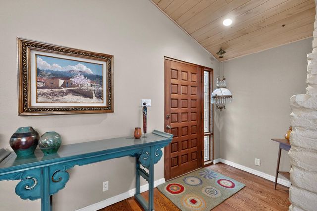2925 Cutler Avenue NE, Albuquerque, NM 87106
