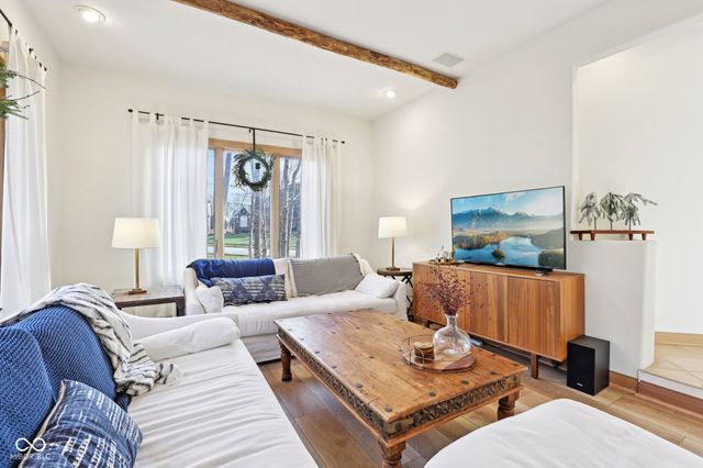 11730 Windpointe Pass, Carmel, IN 46033