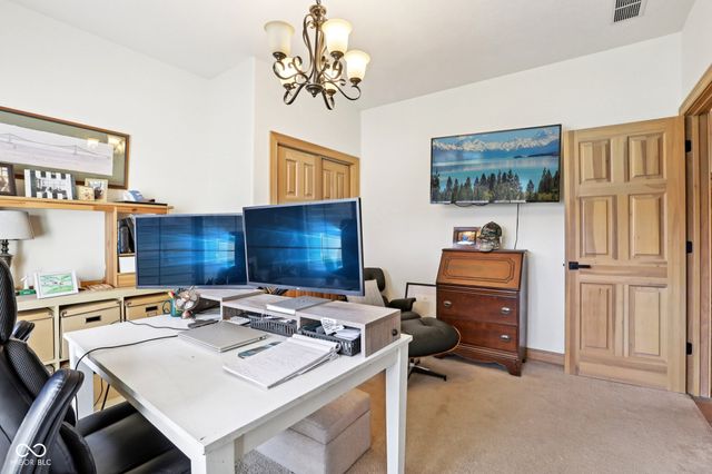 11730 Windpointe Pass, Carmel, IN 46033