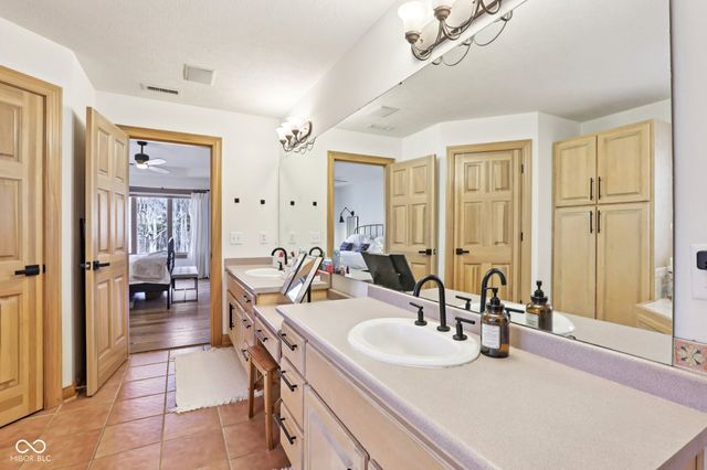 11730 Windpointe Pass, Carmel, IN 46033