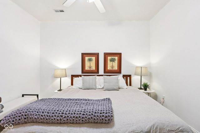 11730 Windpointe Pass, Carmel, IN 46033