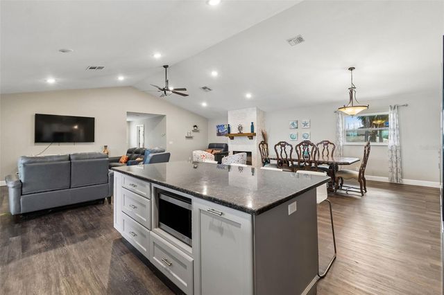 9901 BAY DRIVE, Gibsonton, FL 33534