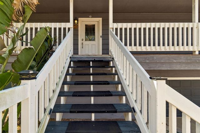 9901 BAY DRIVE, Gibsonton, FL 33534