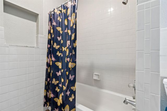 9901 BAY DRIVE, Gibsonton, FL 33534