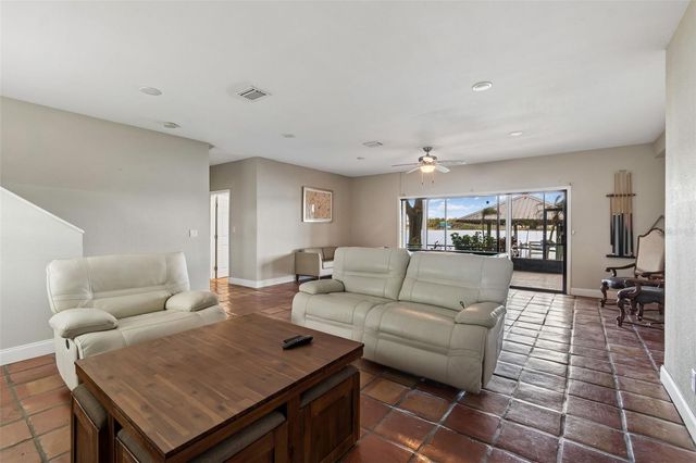 9901 BAY DRIVE, Gibsonton, FL 33534