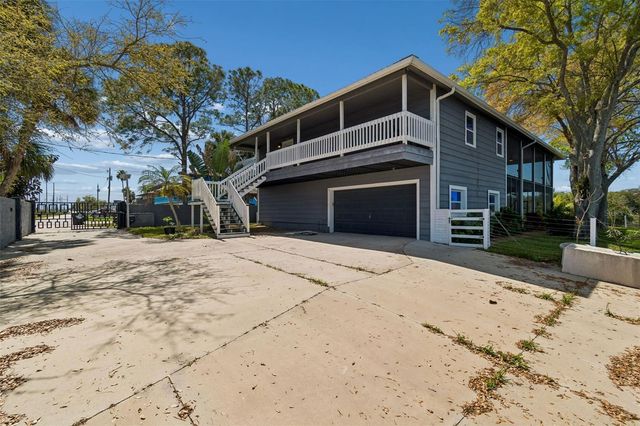 9901 BAY DRIVE, Gibsonton, FL 33534