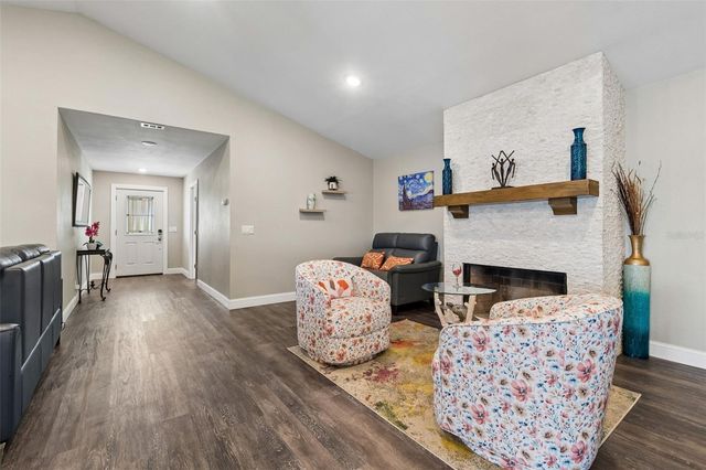 9901 BAY DRIVE, Gibsonton, FL 33534