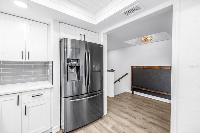 9613 TARA CAY COURT, Seminole, FL 33776