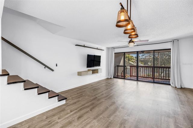 9613 TARA CAY COURT, Seminole, FL 33776