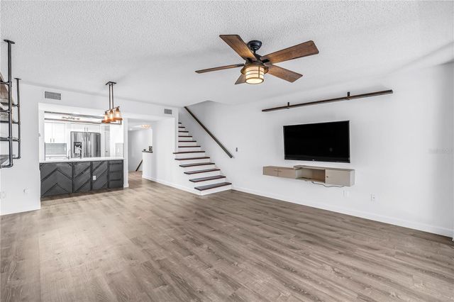 9613 TARA CAY COURT, Seminole, FL 33776