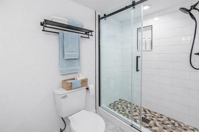 9613 TARA CAY COURT, Seminole, FL 33776